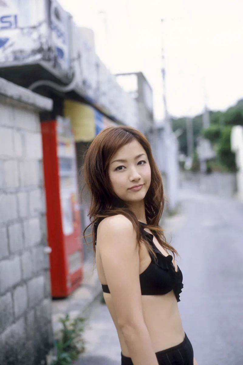 [Mặt trước] Album ảnh "Mùa Risa" của Risa Kudo - 12