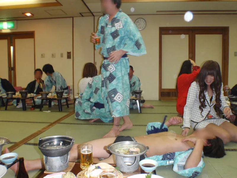 ピンクコンパニオン付き宴会画像まとめ - 20