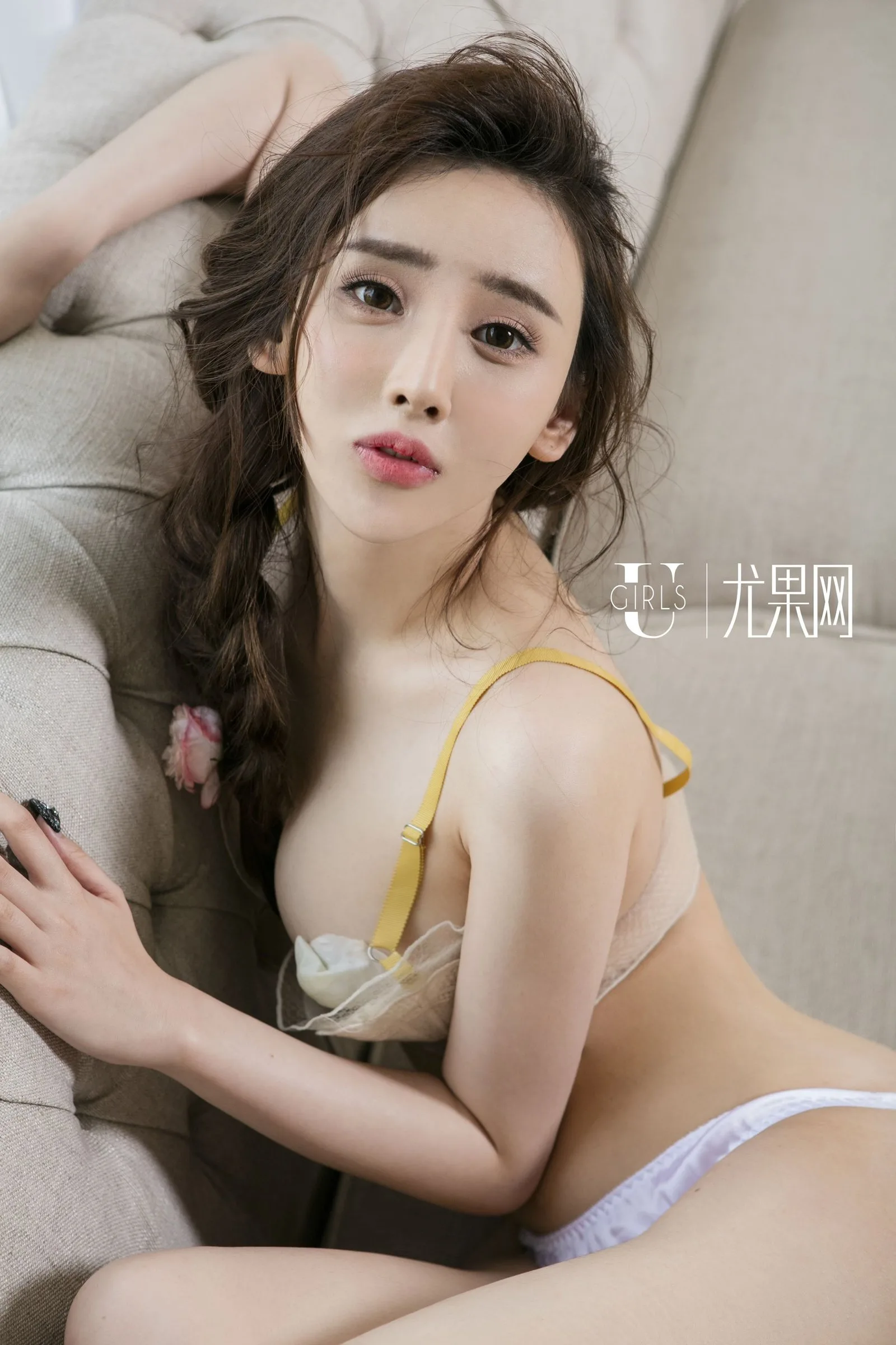 于思琪 [Ugirls尤果网]高清写真图第171期 - 39