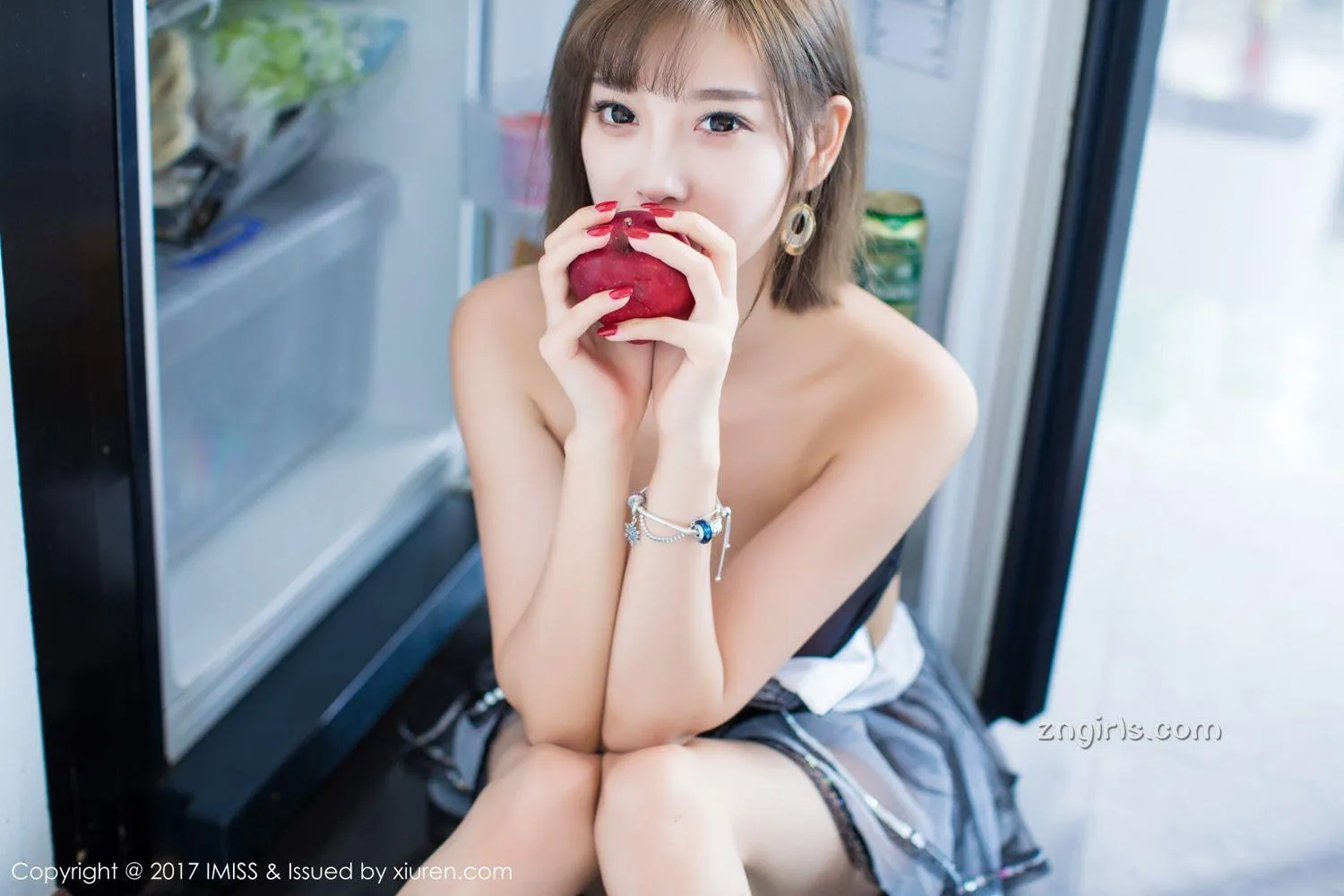 短发女神杨晨晨 蝴蝶结蕾丝内衣 - 28